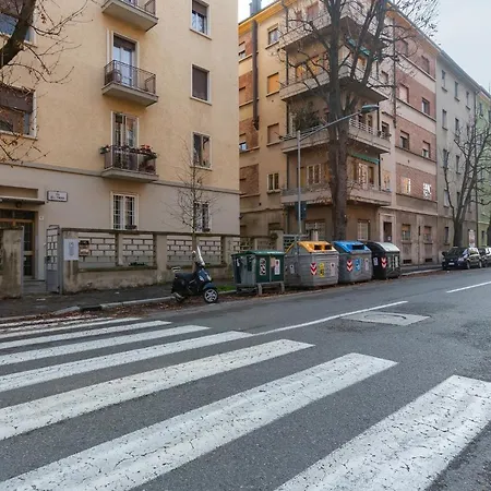 Appartamento Saffi Huge A Pochi Passi Dall'ospedale *